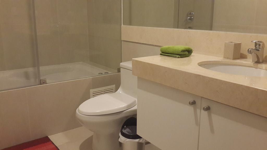 Terrazas Apartments Miraflores ليما الغرفة الصورة